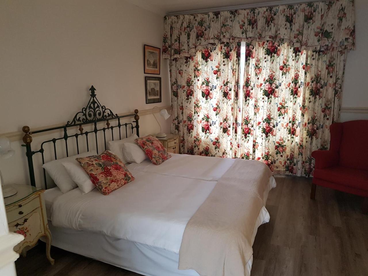 Sherwood's Country House photo 3