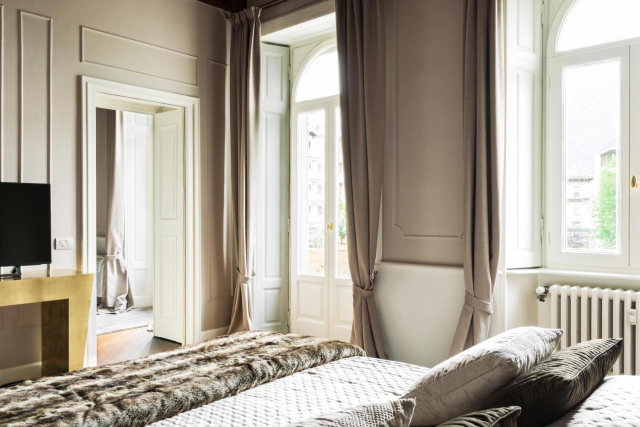Piazza Cavour - Luxury Lake View Apartment photo 2