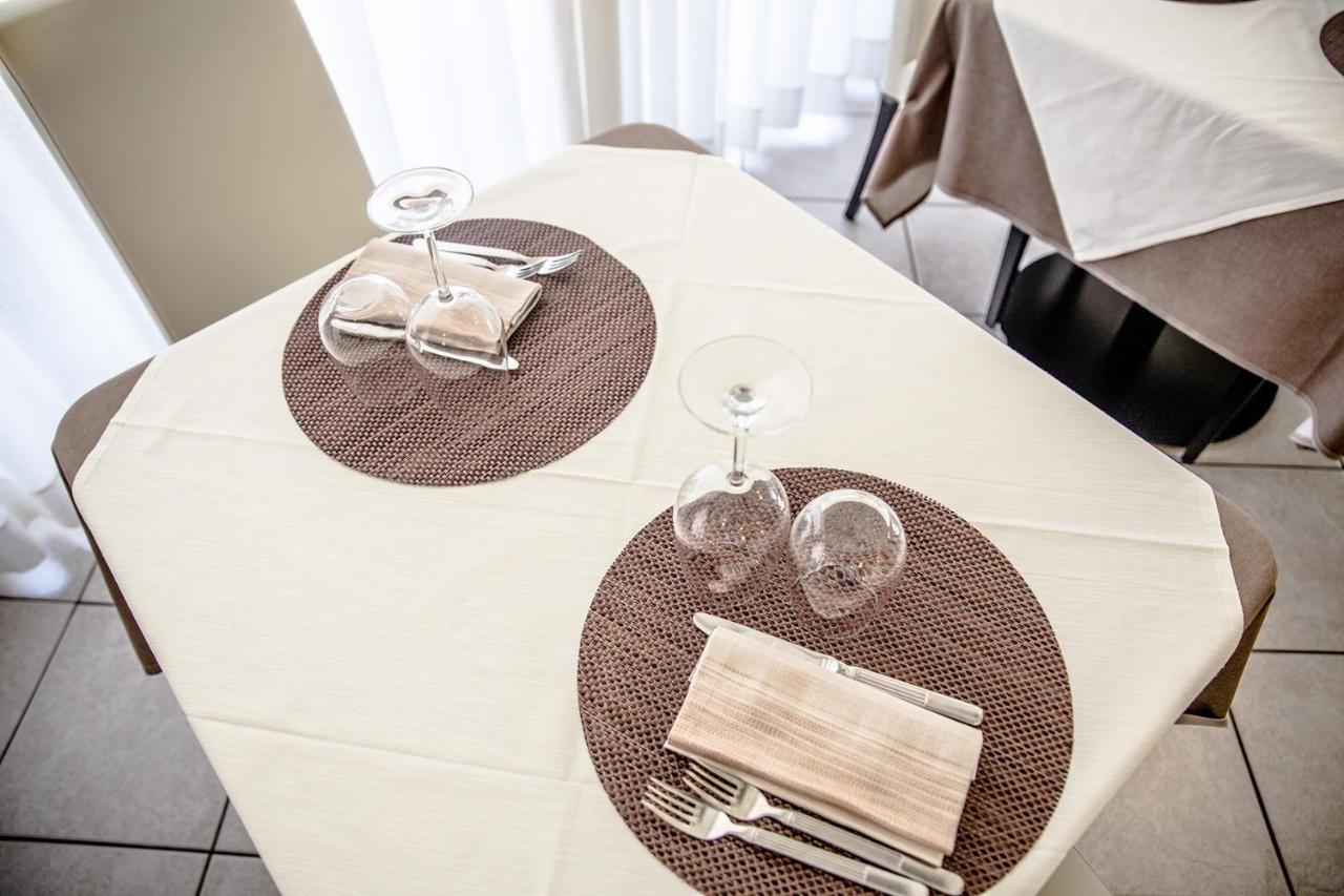 Boutique Hotel All'Orologio photo 3