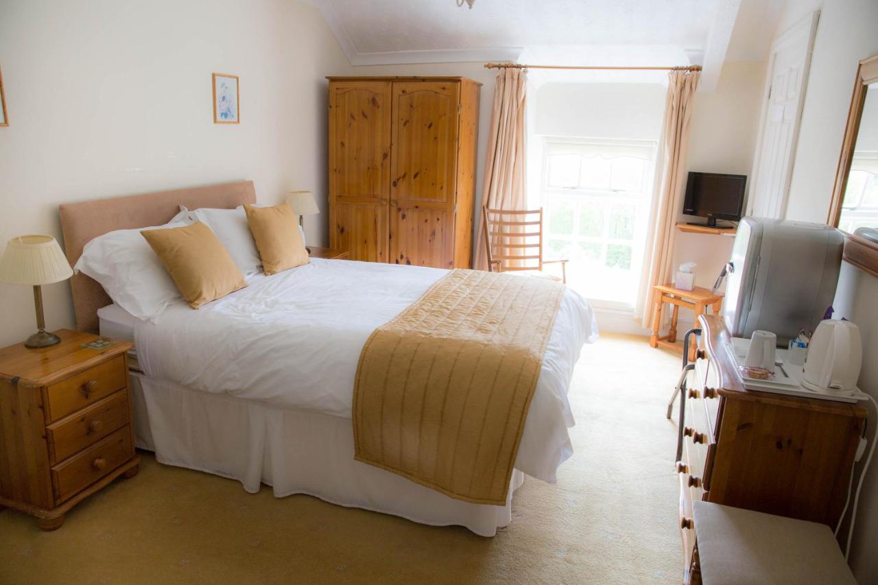 Llwyn Onn Guest House - 4