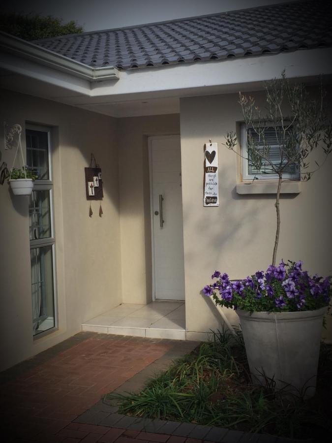 Sharwood Place - B&B