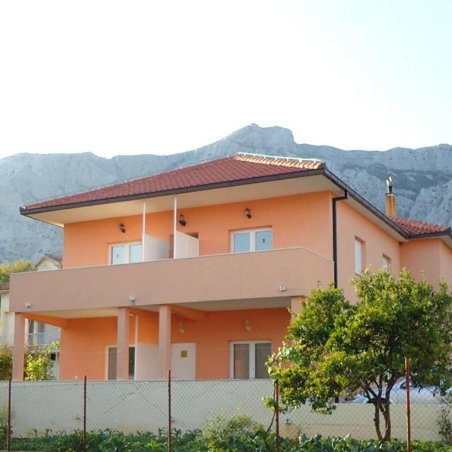 Apartment Milla - B&B