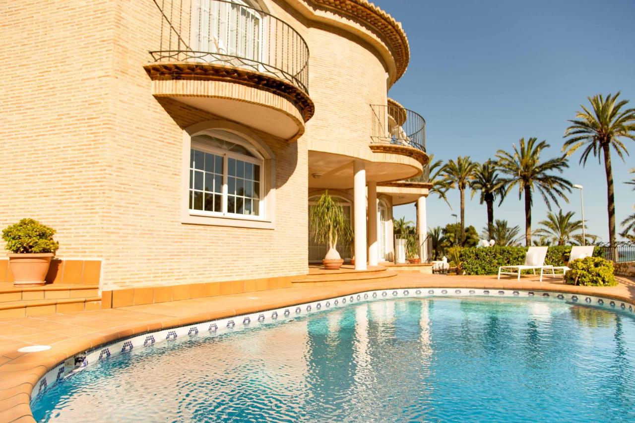 Villa Cap Blanc Beach Cullera - B&B