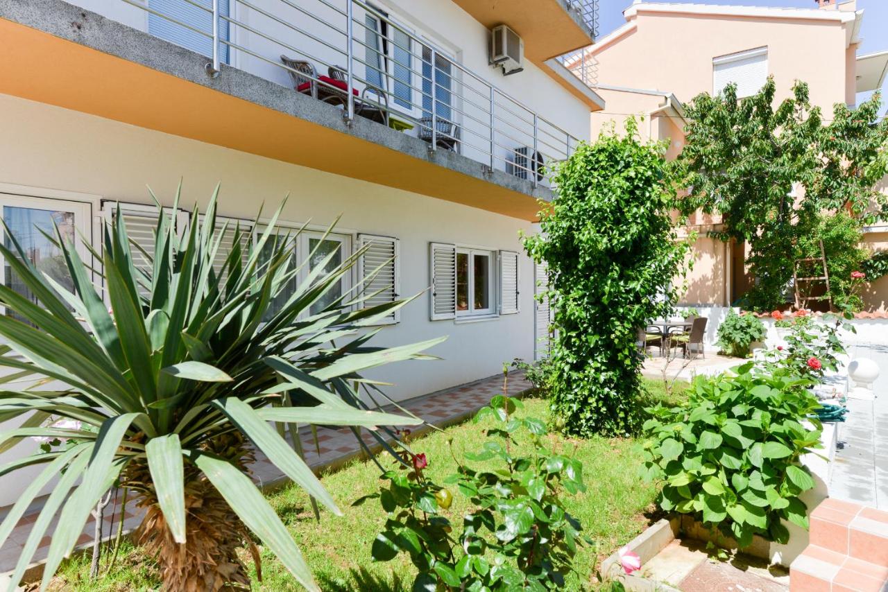Apartmani Mandic with parking - Ferienwohnung Zadar