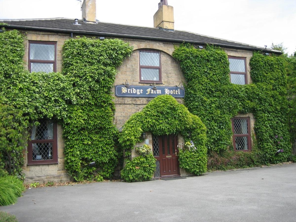 B&B Leeds - Bridge Farm Hotel - Bed and Breakfast Leeds