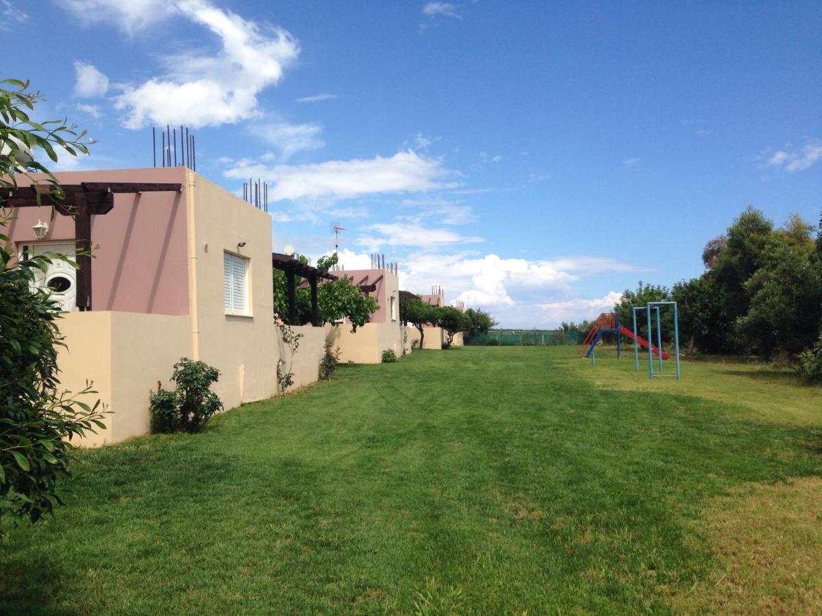 Kioni Villas - B&B