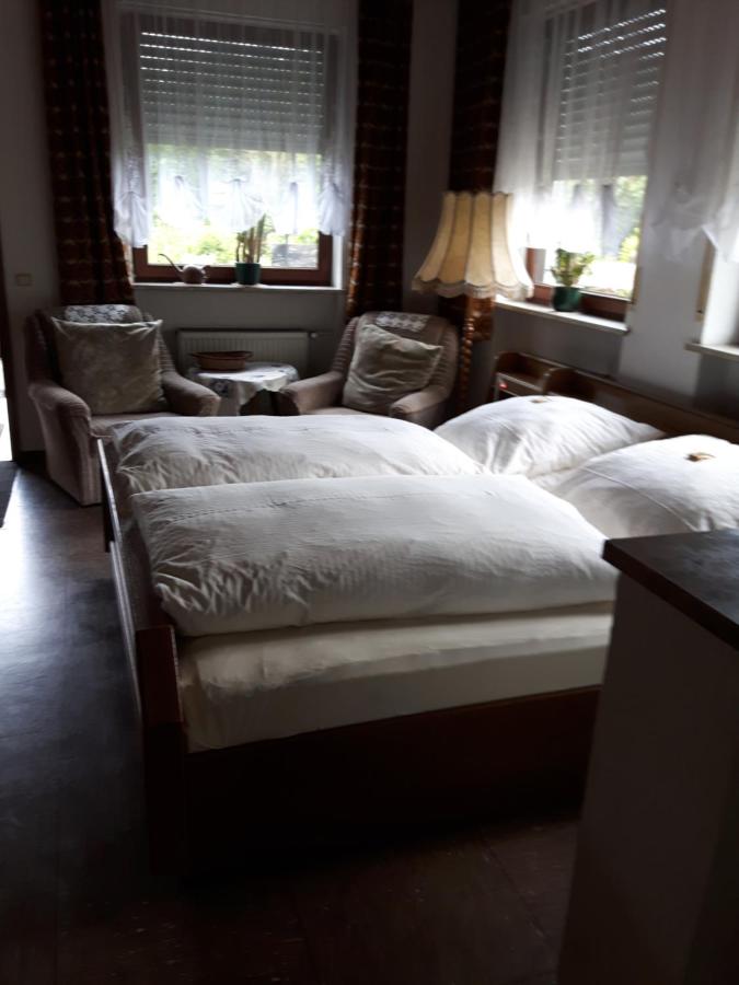 Triple Room with Shower - Ground Floor