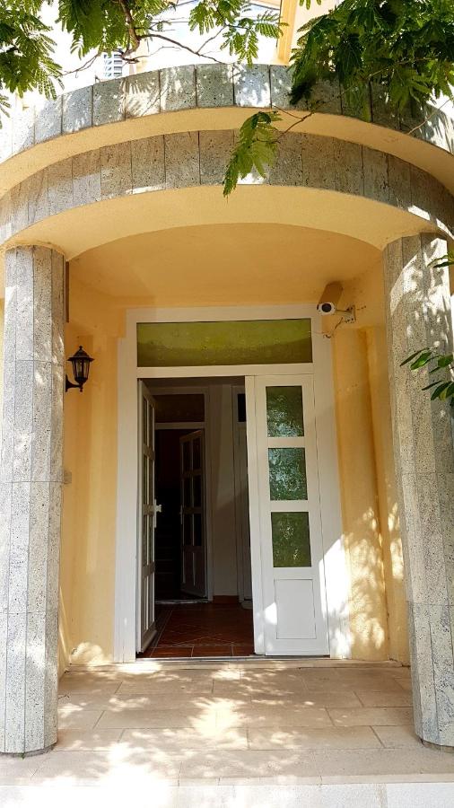 Apartments Zvone - B&B Lokva Rogoznica