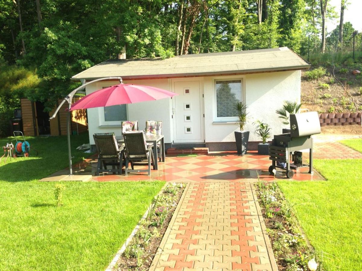 Bungalow mit Gartenblick