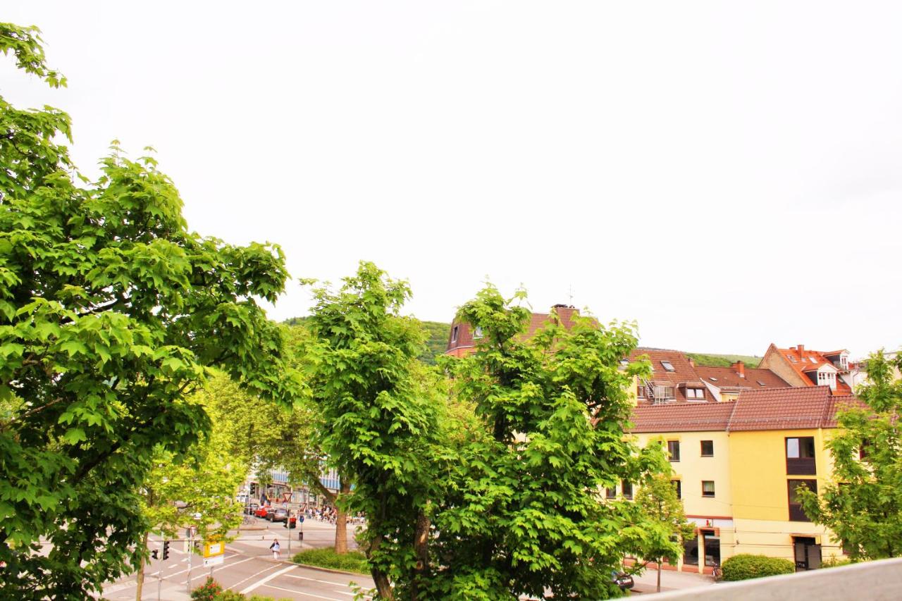 Apartment am Römerkreis - B&B