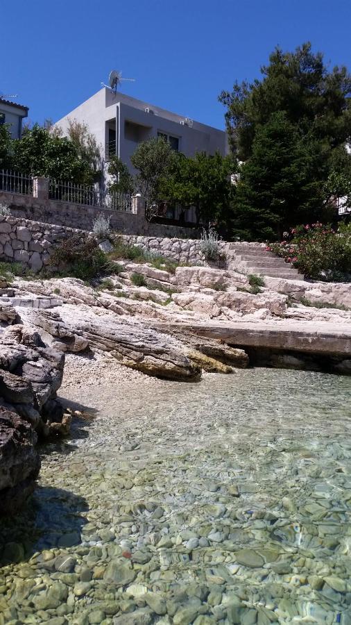 Apartments Petrovic - Ferienwohnung Primošten