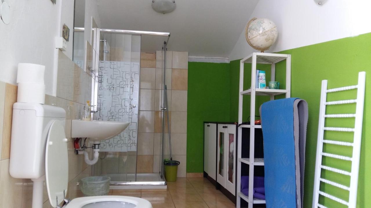 Sunflower Accommodation - Ferienwohnung