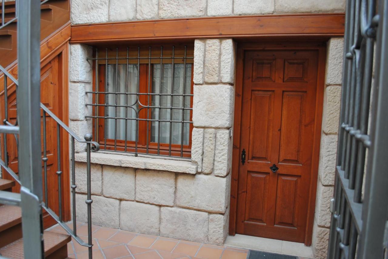 APARTAMENTOS RIO MORA 2 - B&B