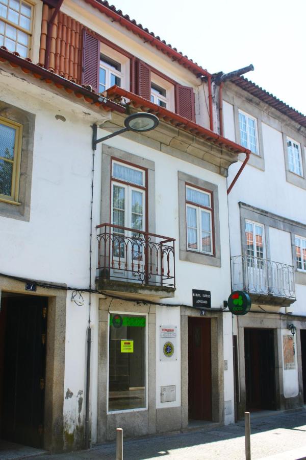 Casa da Nespereira - City Centre Duplex Apt with Balcony - B&B