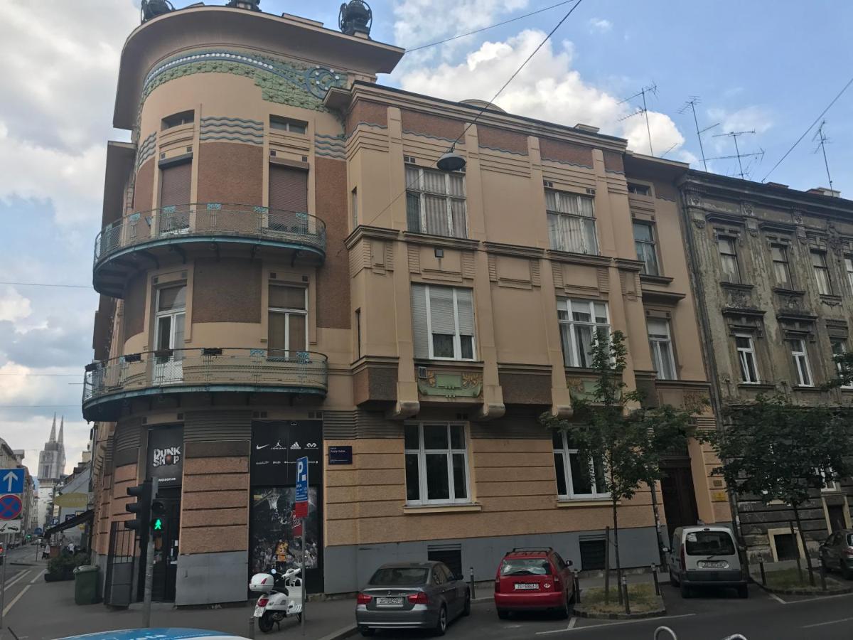 LOOX apartments Hatzova - Ferienwohnung