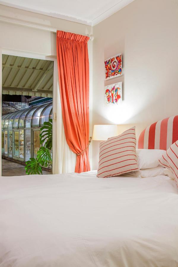 Standard Twin Room with Garden View