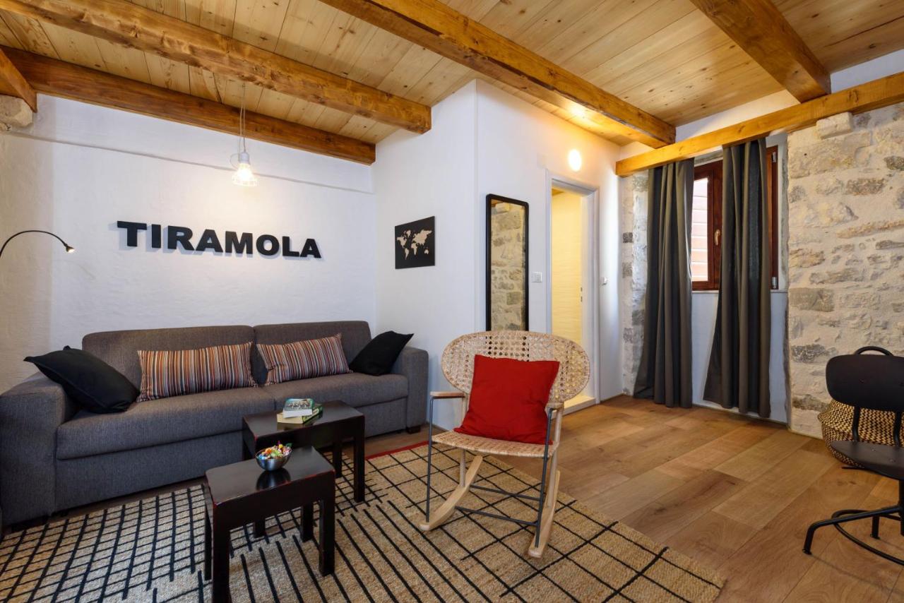 B&B Trogir - Apartments & Rooms Tiramola - Old Town - Bed and Breakfast Trogir