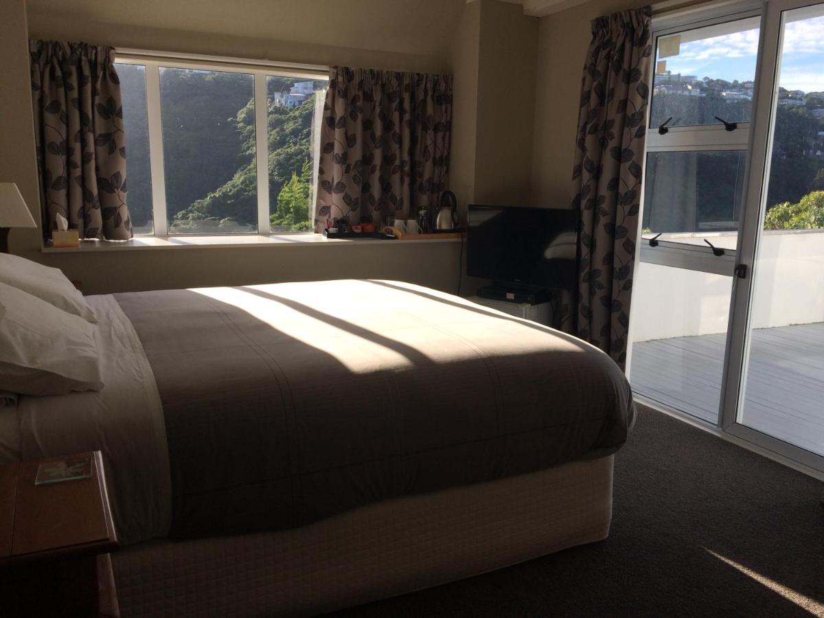 Habitación Doble Deluxe con balcón y vistas al mar