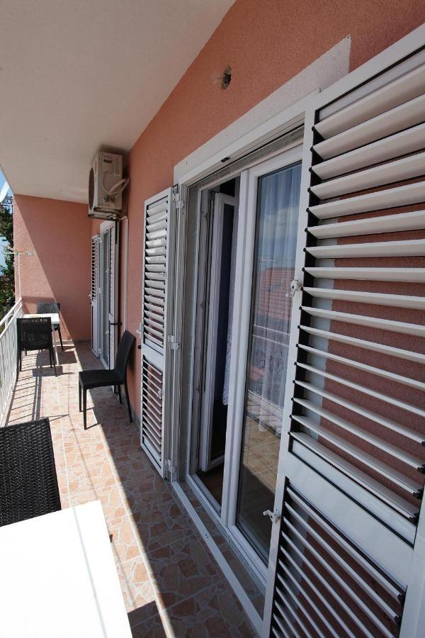 Apartments Alissa - B&B Lesina