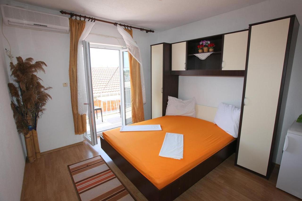 Studio with Sea View