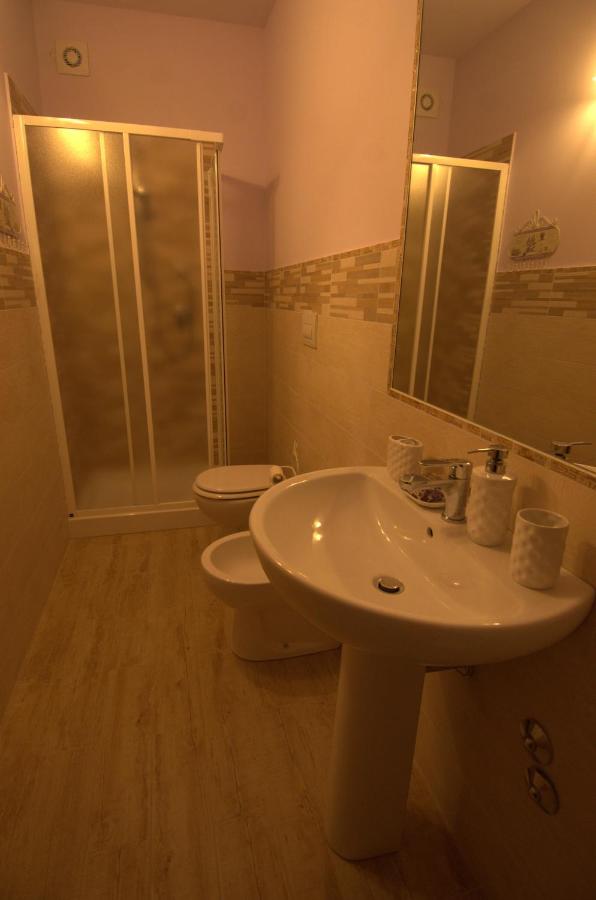 Chambre Lit Queen-Size - Vue sur Jardin