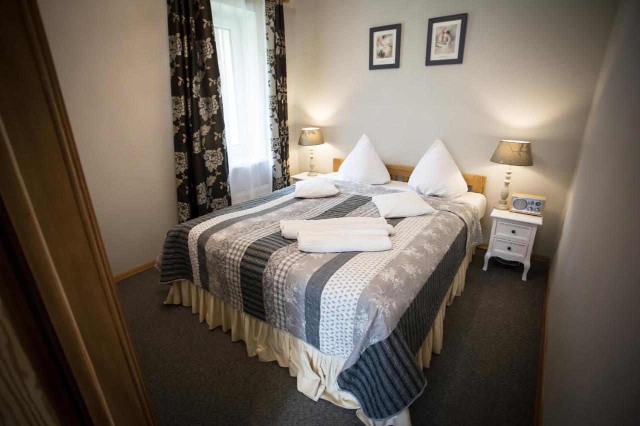 Standard Suite