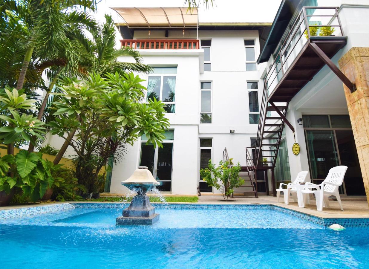 B&B Na Jomtien - Tropical Garden Paradise Villa - Bed and Breakfast Na Jomtien