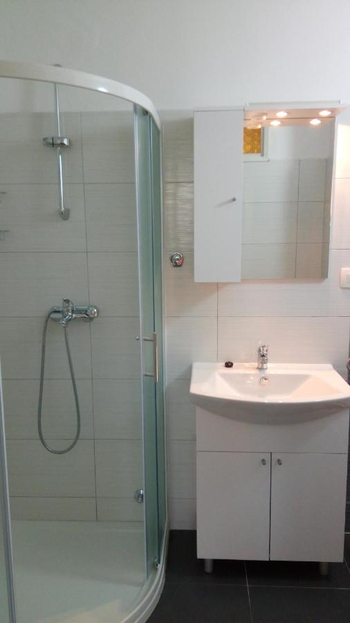 Apartamento con balcón