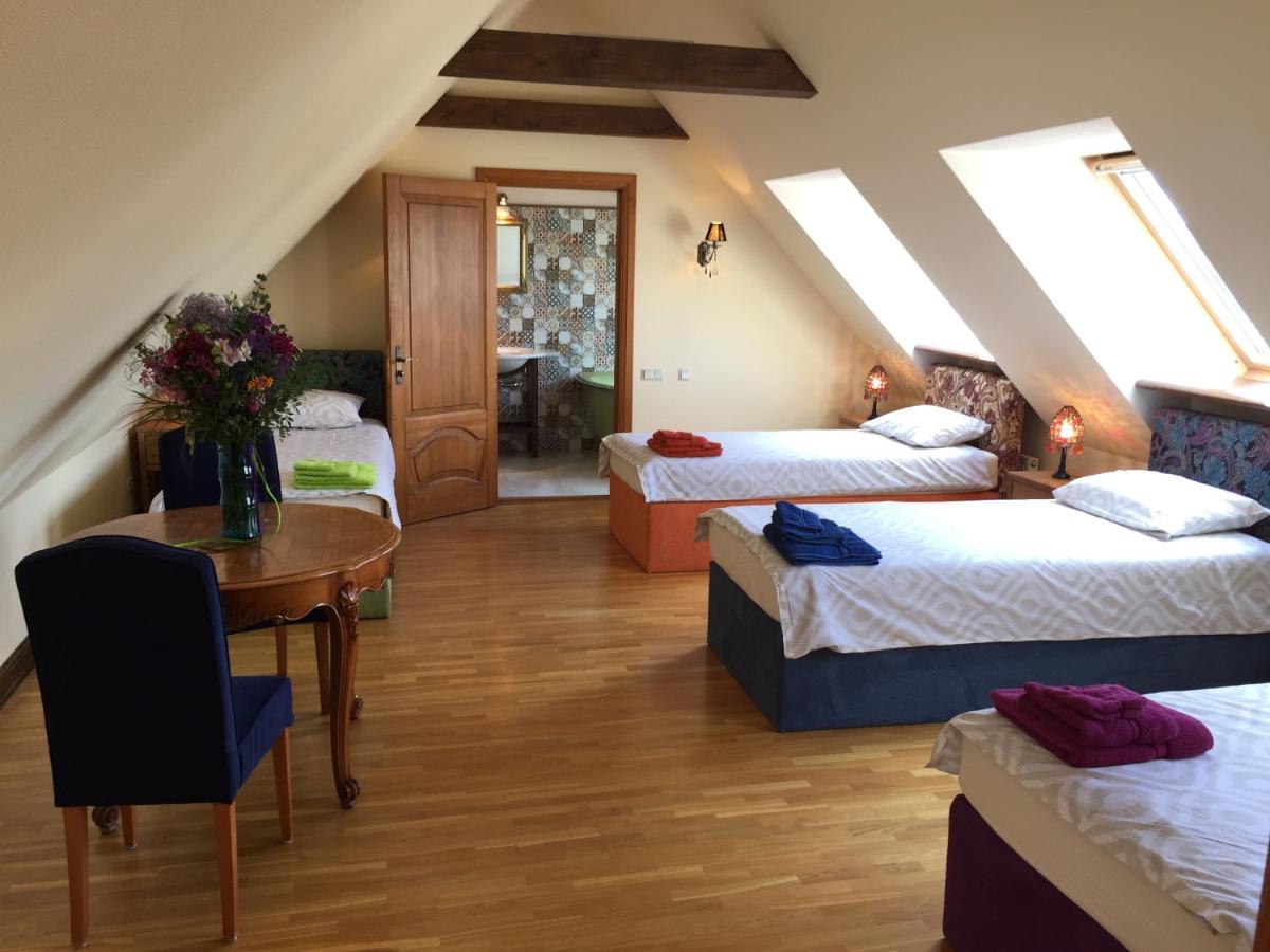 Quadruple Room with Private Bathroom