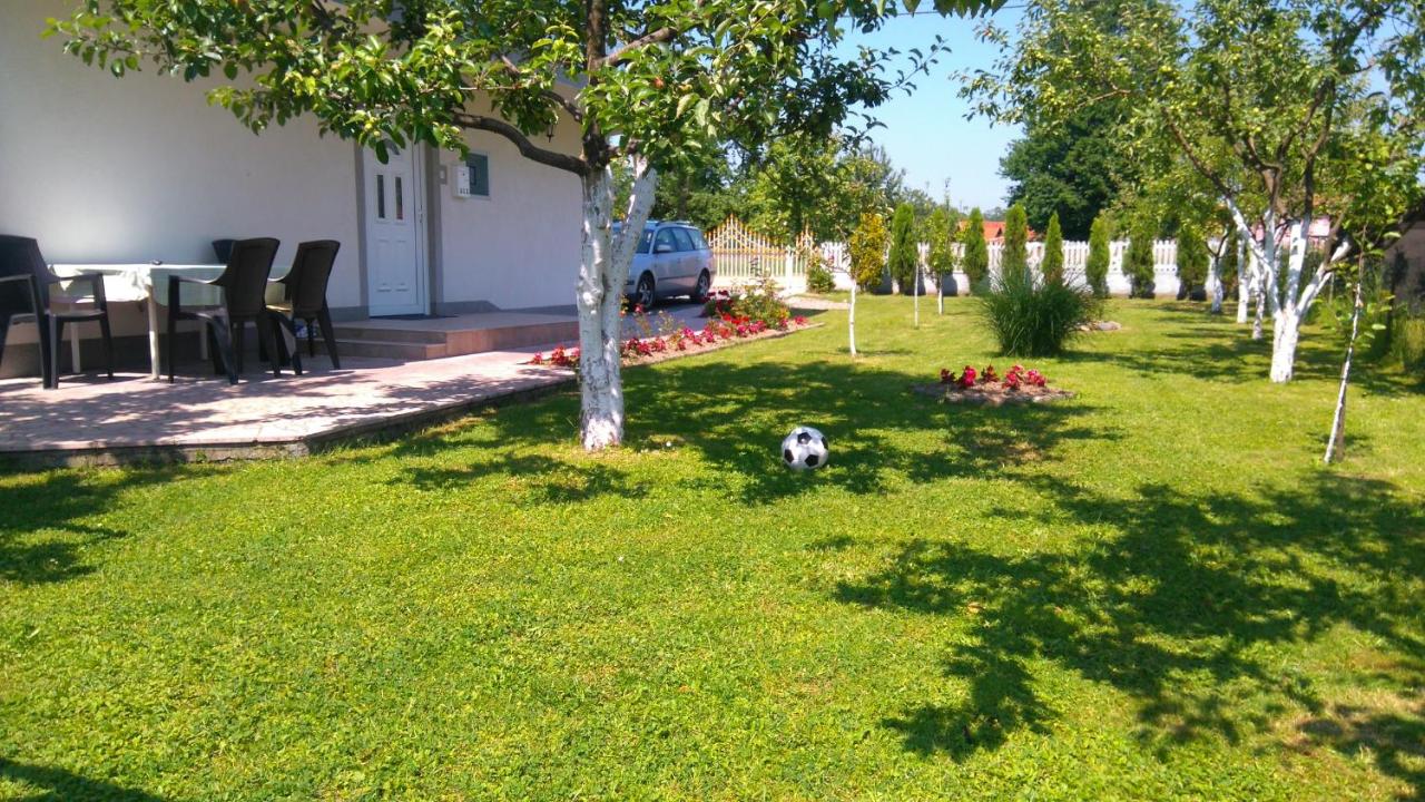 Apartmani Denis - Chambres d’hôtes