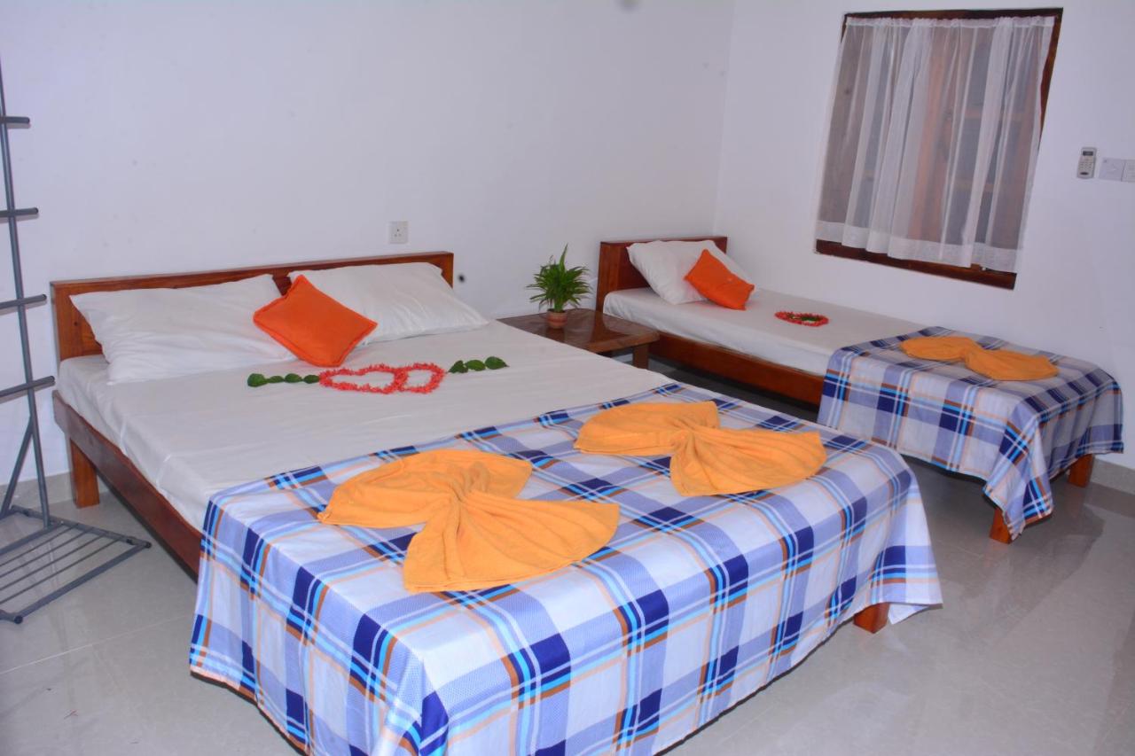 B&B Trincomalee - Pleasant Park Holiday Inn - Bed and Breakfast Trincomalee