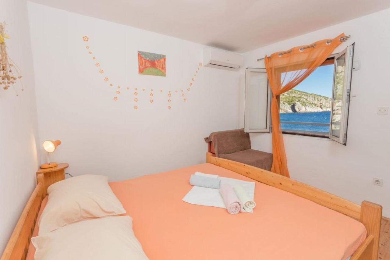 Triple Room with Balcony without Kitchen 
