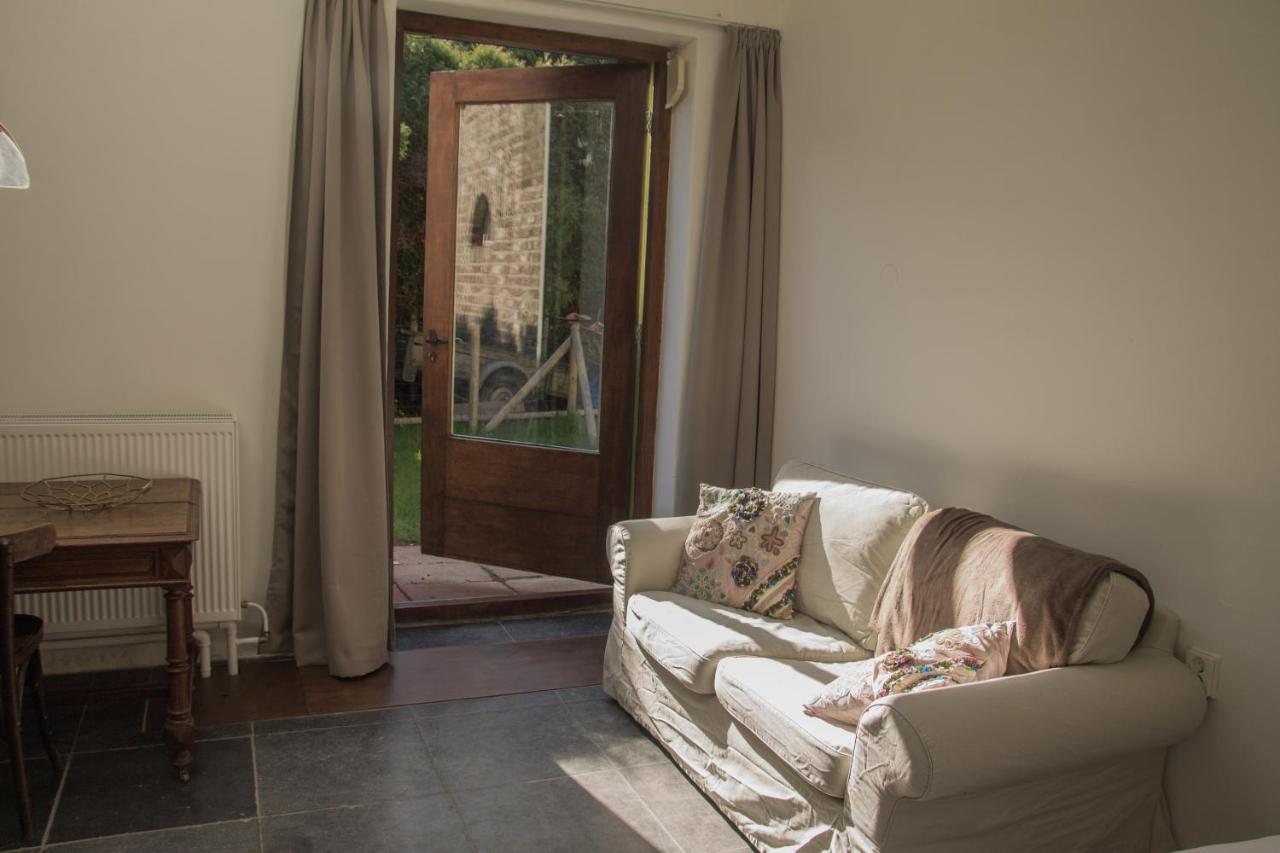 Twin Room with Private Bathroom