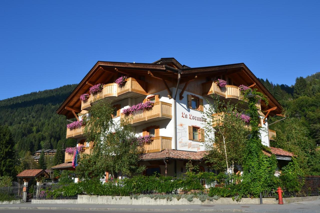 B&B Pinzolo - HOTEL La Locanda - Bed and Breakfast Pinzolo