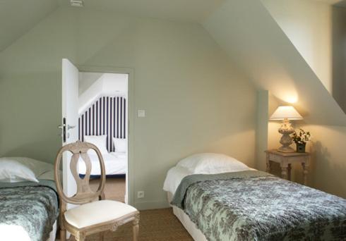 Three-Bedroom House (5 persons)