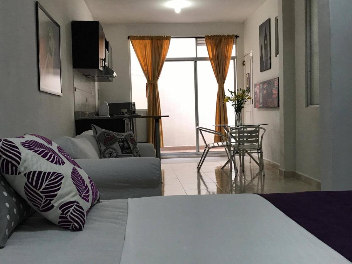Monolocale con Divano-Letto