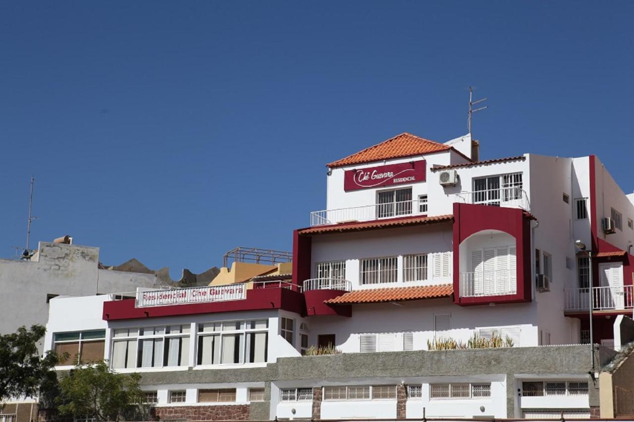 B&B Mindelo - Residencial Che Guevara Bed & Breakfast - Bed and Breakfast Mindelo