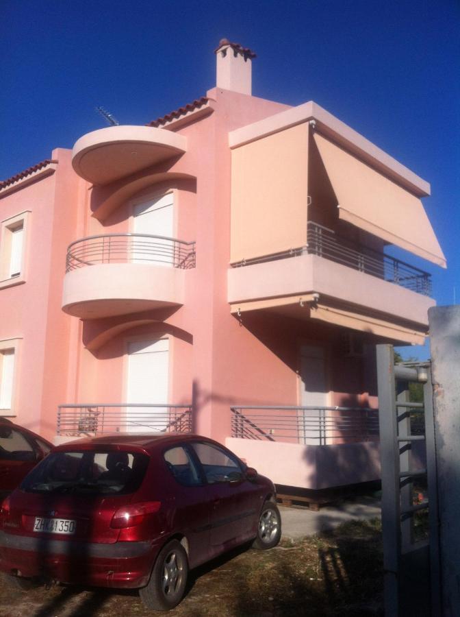 Pearl kokkonaki - B&B Kokkónion