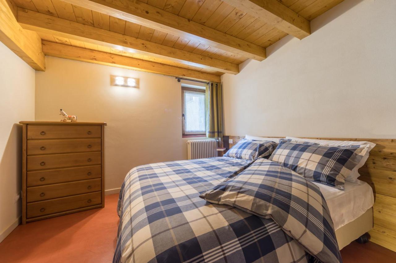 Two-Bedroom Deluxe Apartment