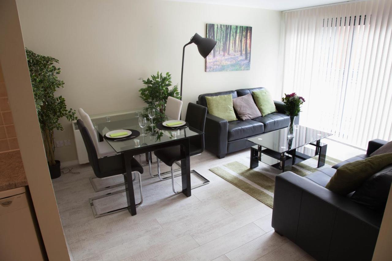 B&B Liverpool - City Centre Luxury Holiday Apartment - Bed and Breakfast Liverpool