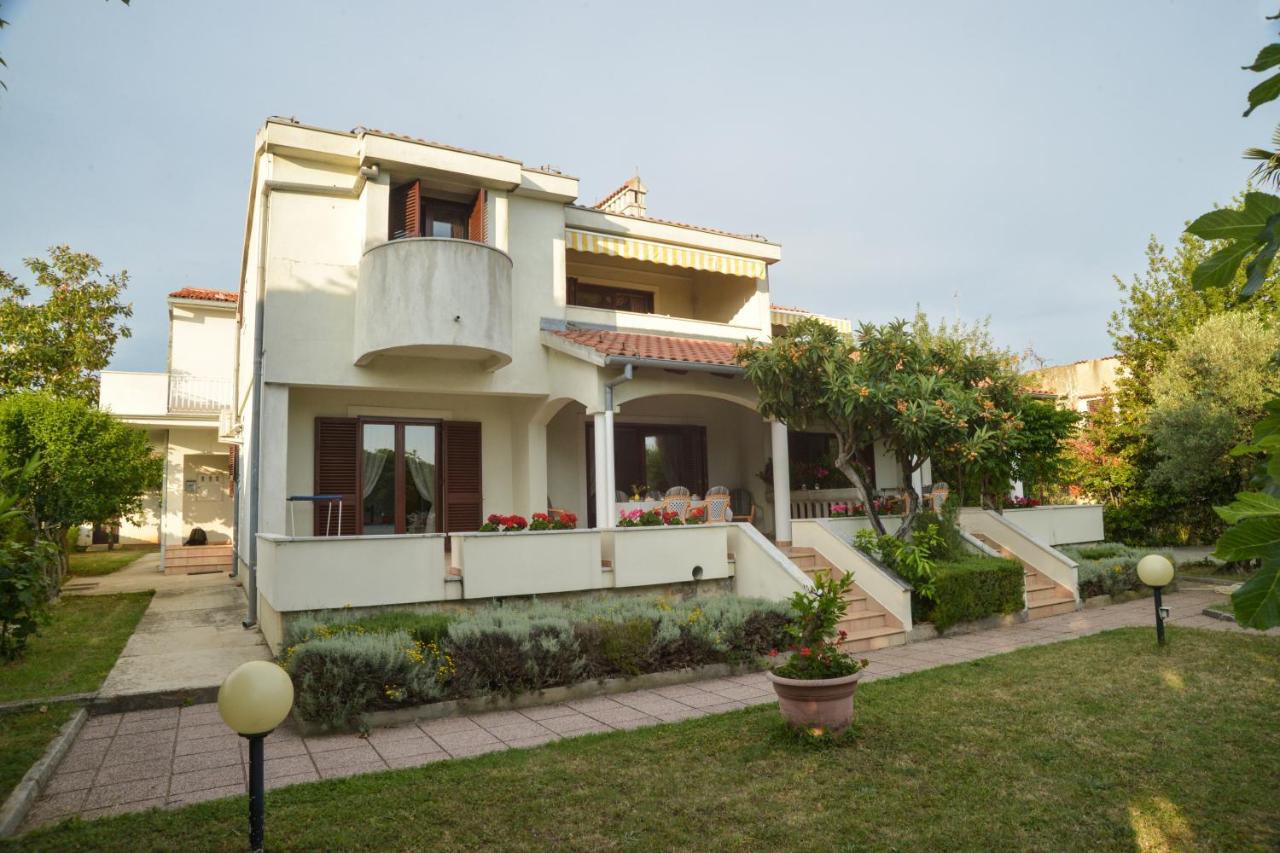 Apartamento con terraza