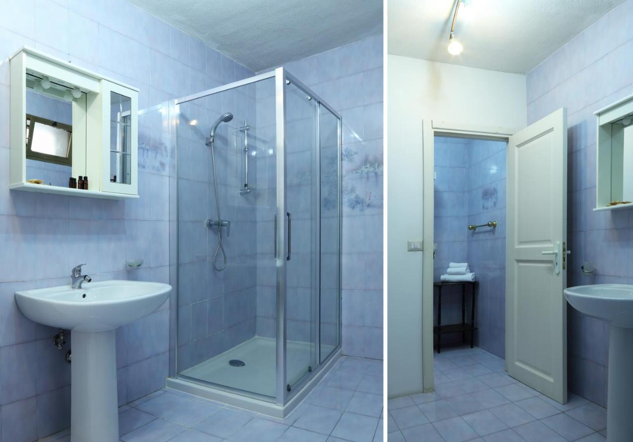 Double Room with Private External Bathroom