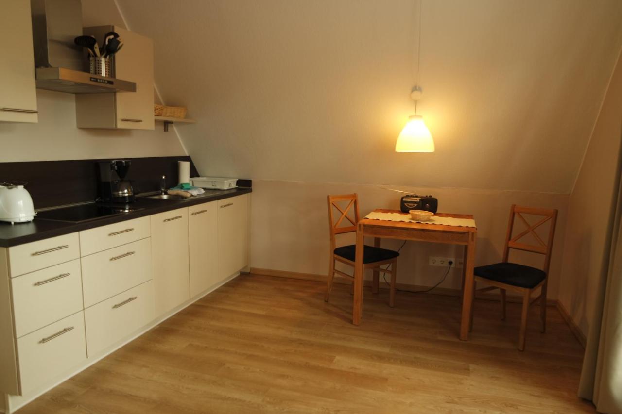 Apartment mit Balkon