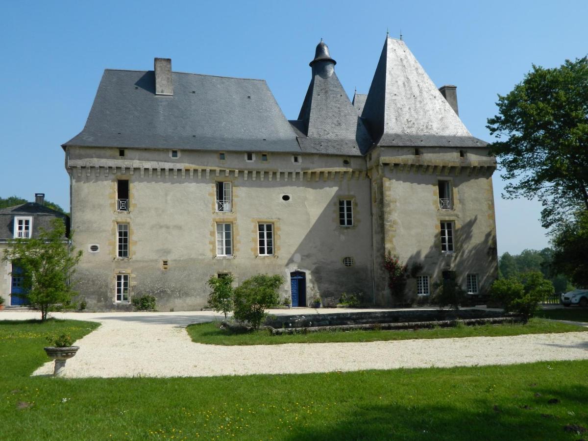 B&B Chalais - Château de Mavaleix - Bed and Breakfast Chalais