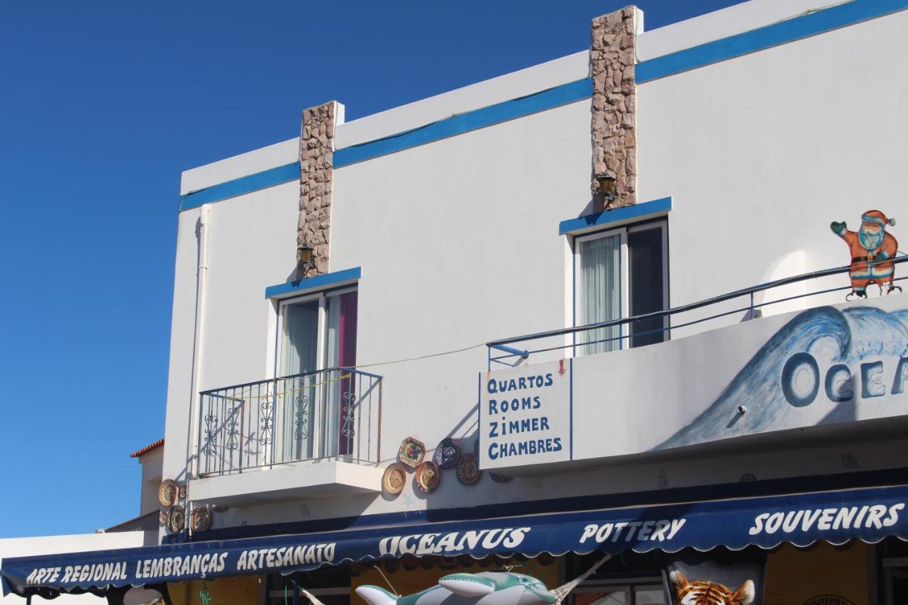 Sagres Sunny Room with private bathroom 300m from the beach - B&B Sagres