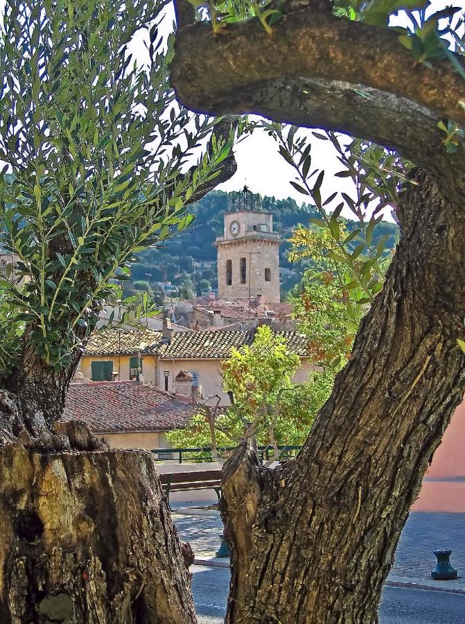 Le logis de la Fontaine - Bed and Breakfast Ceyreste