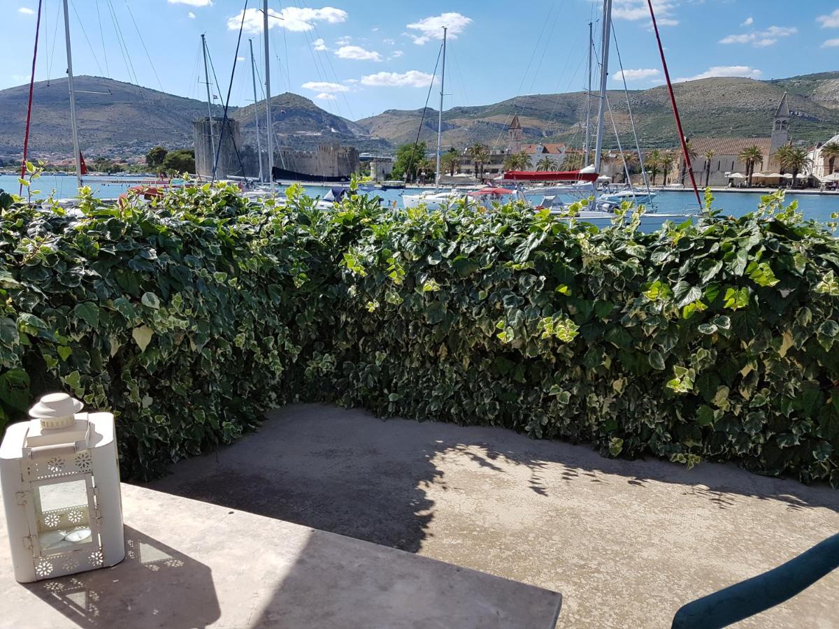 Double Room with Balcony and Sea View
