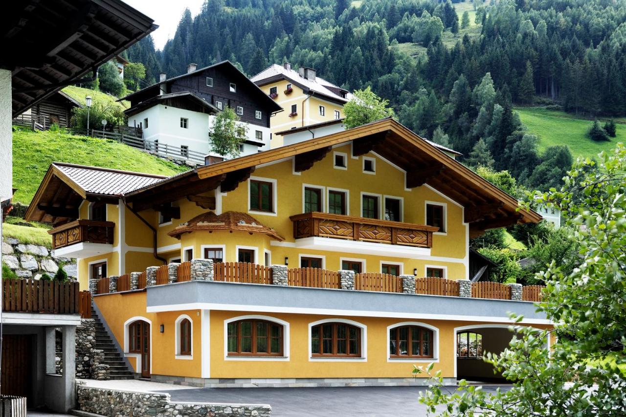 B&B Hüttschlag - Haus Alpenquell - Bed and Breakfast Hüttschlag