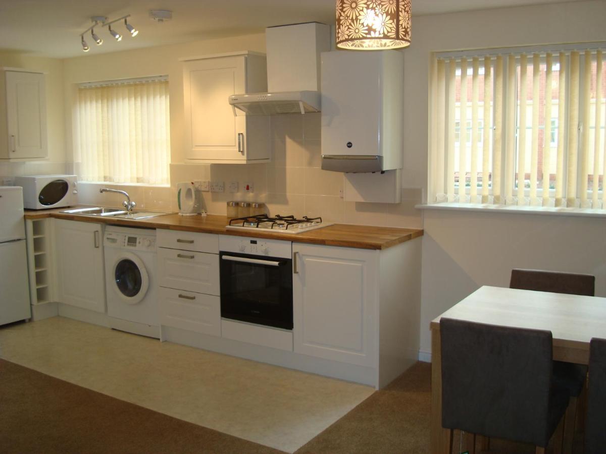 B&B Newport (Wales) - At home in the city serviced apartments Newport - Bed and Breakfast Newport (Wales)