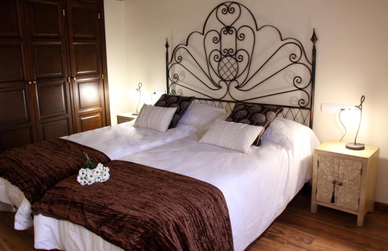 Twin Room N 16